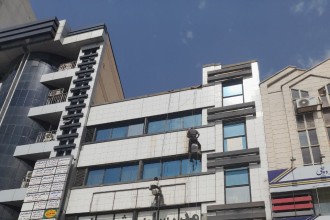 پیچ و رولپلاک سنگ نما و دلایل پیچ کردن نما