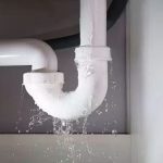 تشخیص ترکیدگی لوله ناودانی و تعمیرات لوله